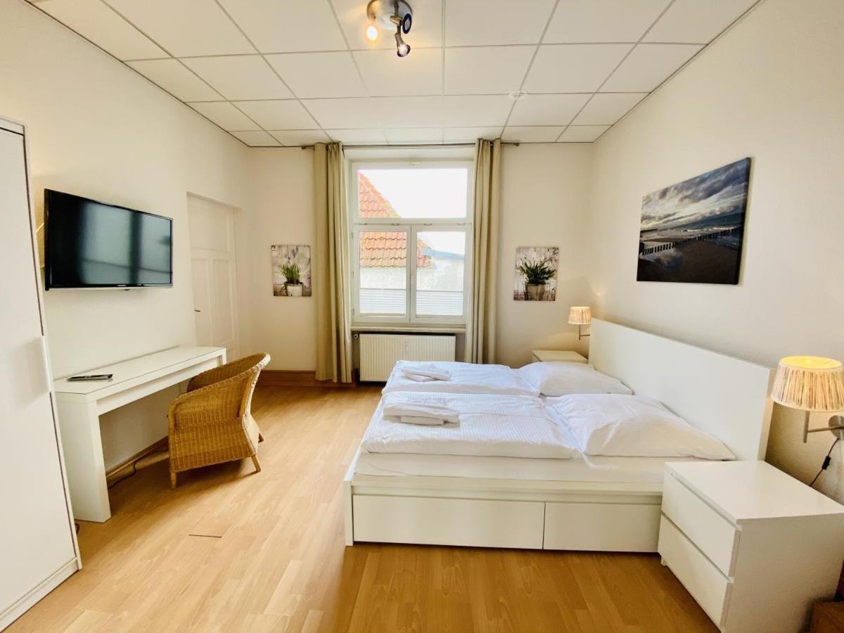 Promenadenblick/Captains-Suite Rostock Dış mekan fotoğraf
